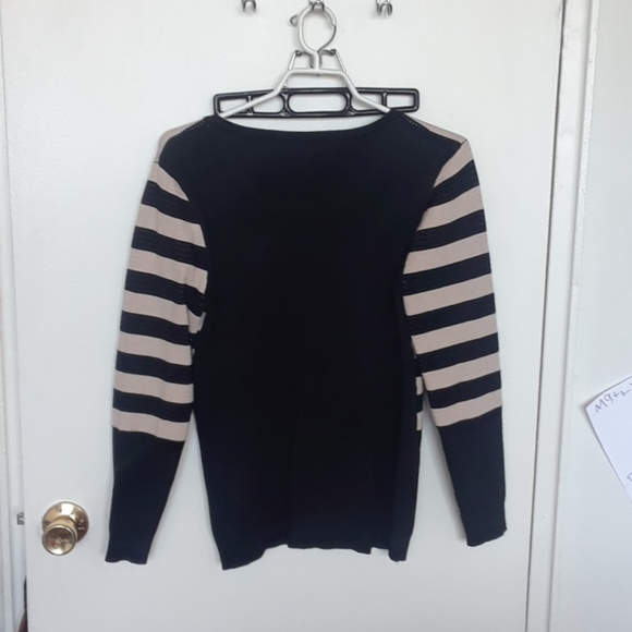 Womens striped button front cardigan - Picture 3 of 3